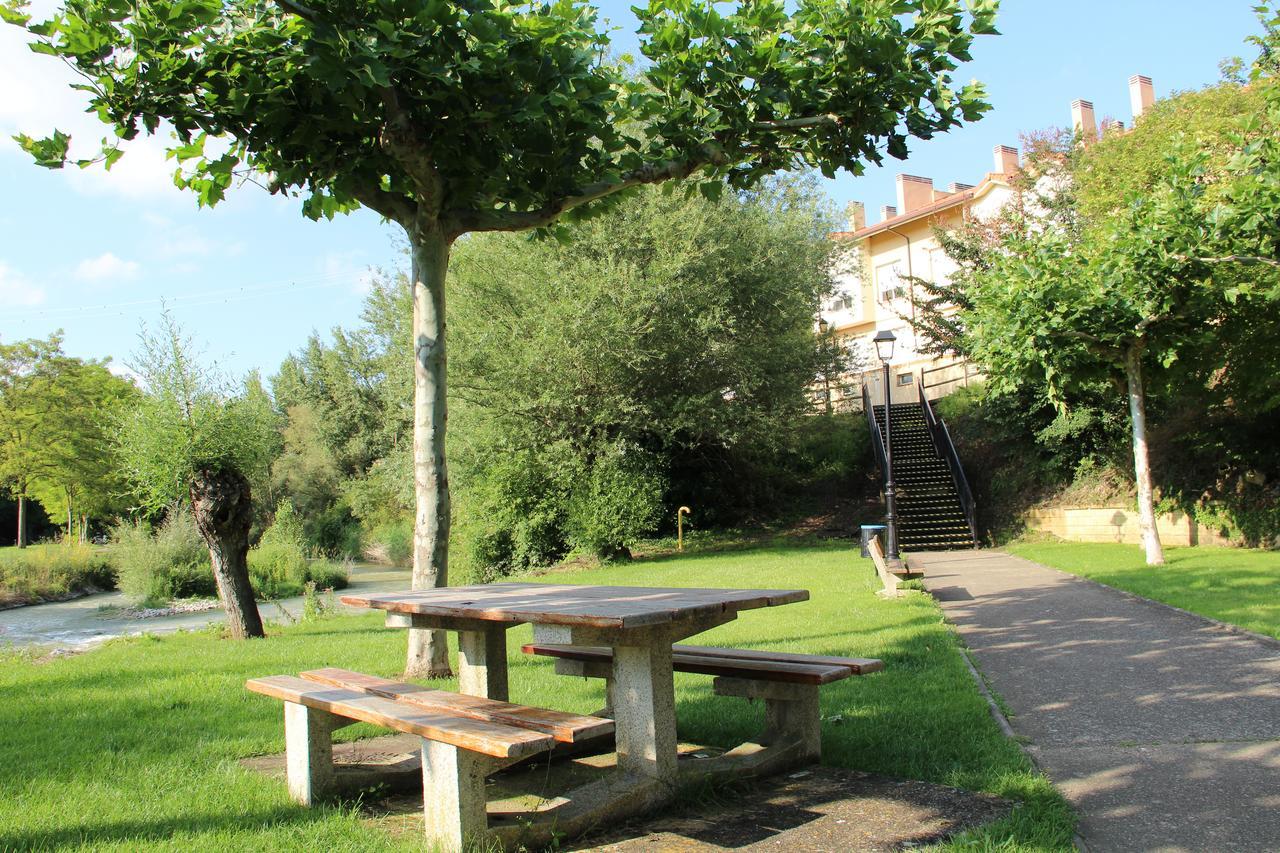 Rivera Del Tiron Apartamentos Cuzcurrita-Río Tirón Buitenkant foto