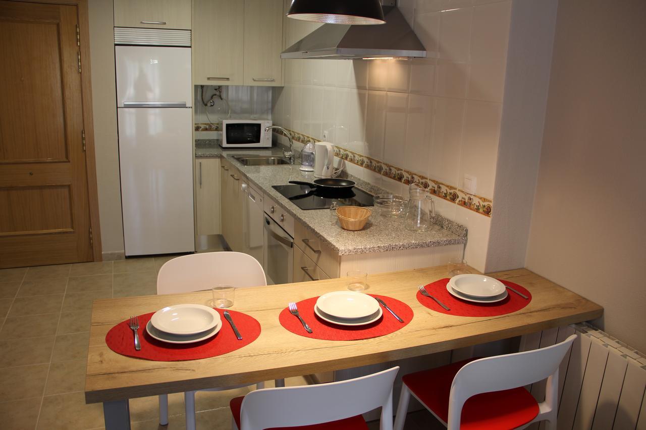 Rivera Del Tiron Apartamentos Cuzcurrita-Río Tirón Buitenkant foto